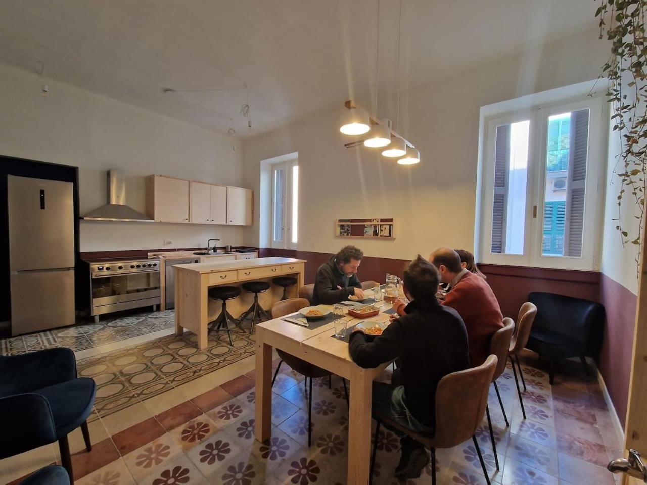 Lostabile Guesthouse & Coworking Bari Exterior foto